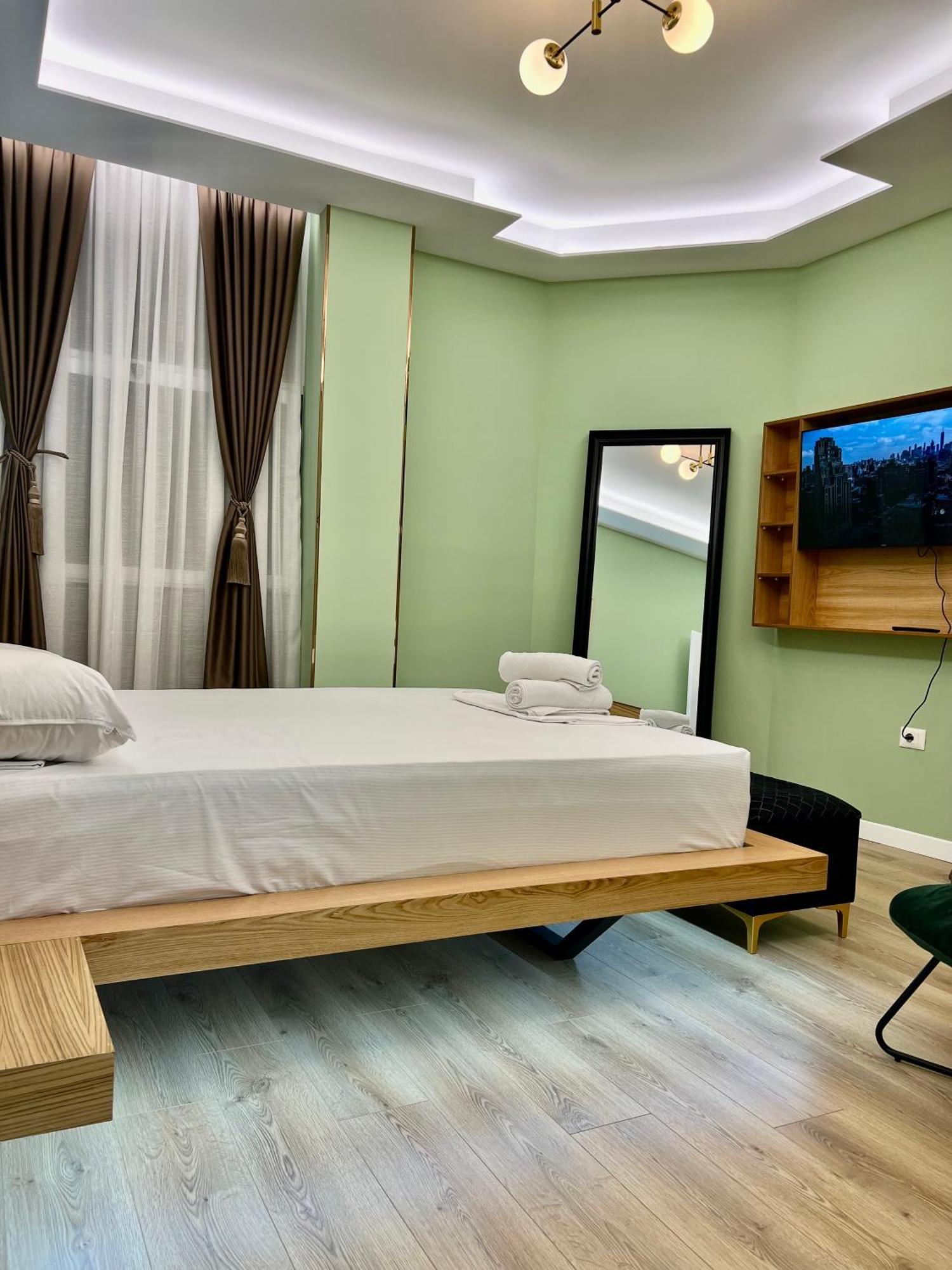 Spiranca Luxury Suites 地拉那 外观 照片