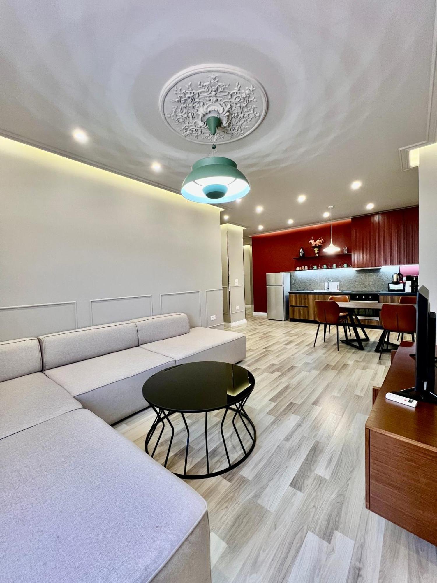 Spiranca Luxury Suites 地拉那 外观 照片
