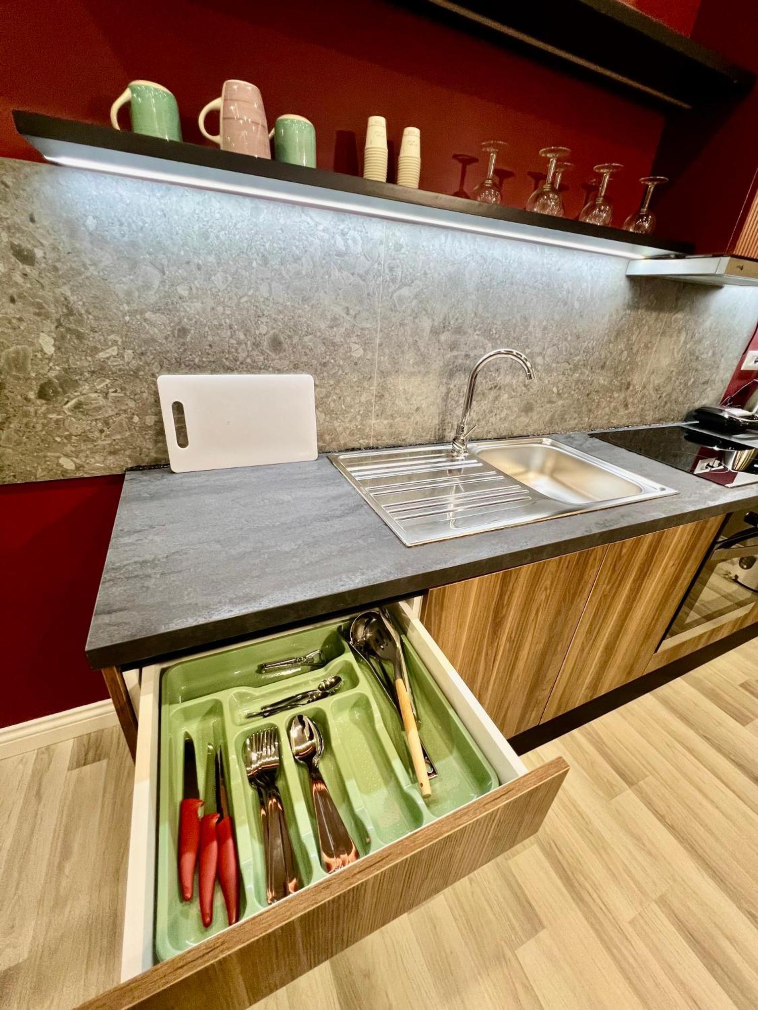 Spiranca Luxury Suites 地拉那 外观 照片