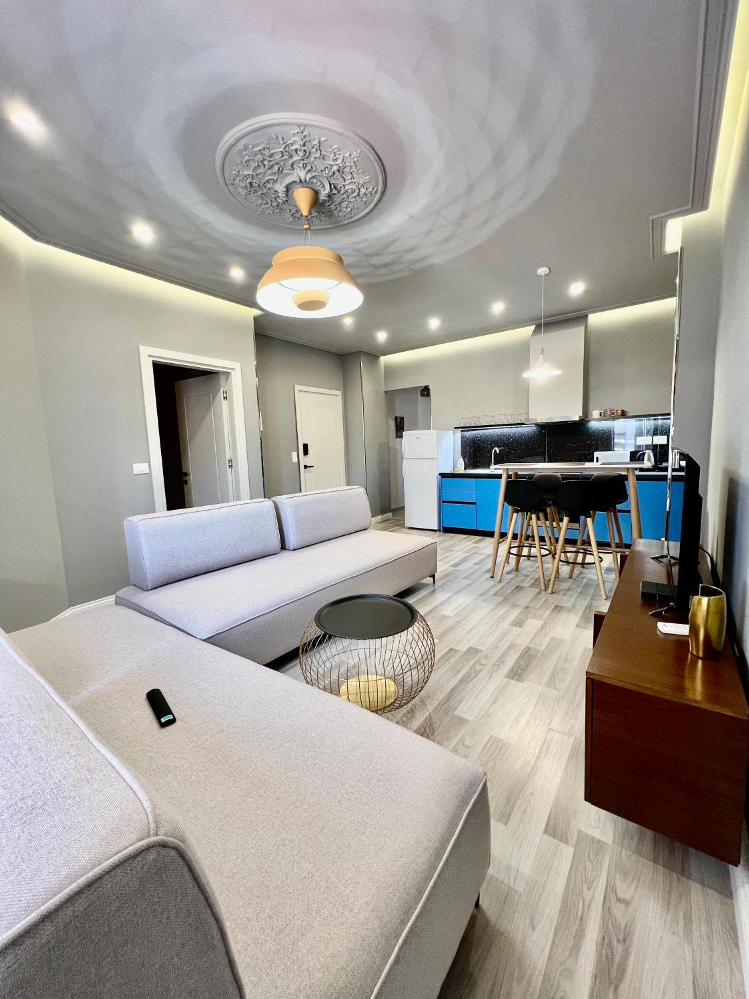 Spiranca Luxury Suites 地拉那 外观 照片
