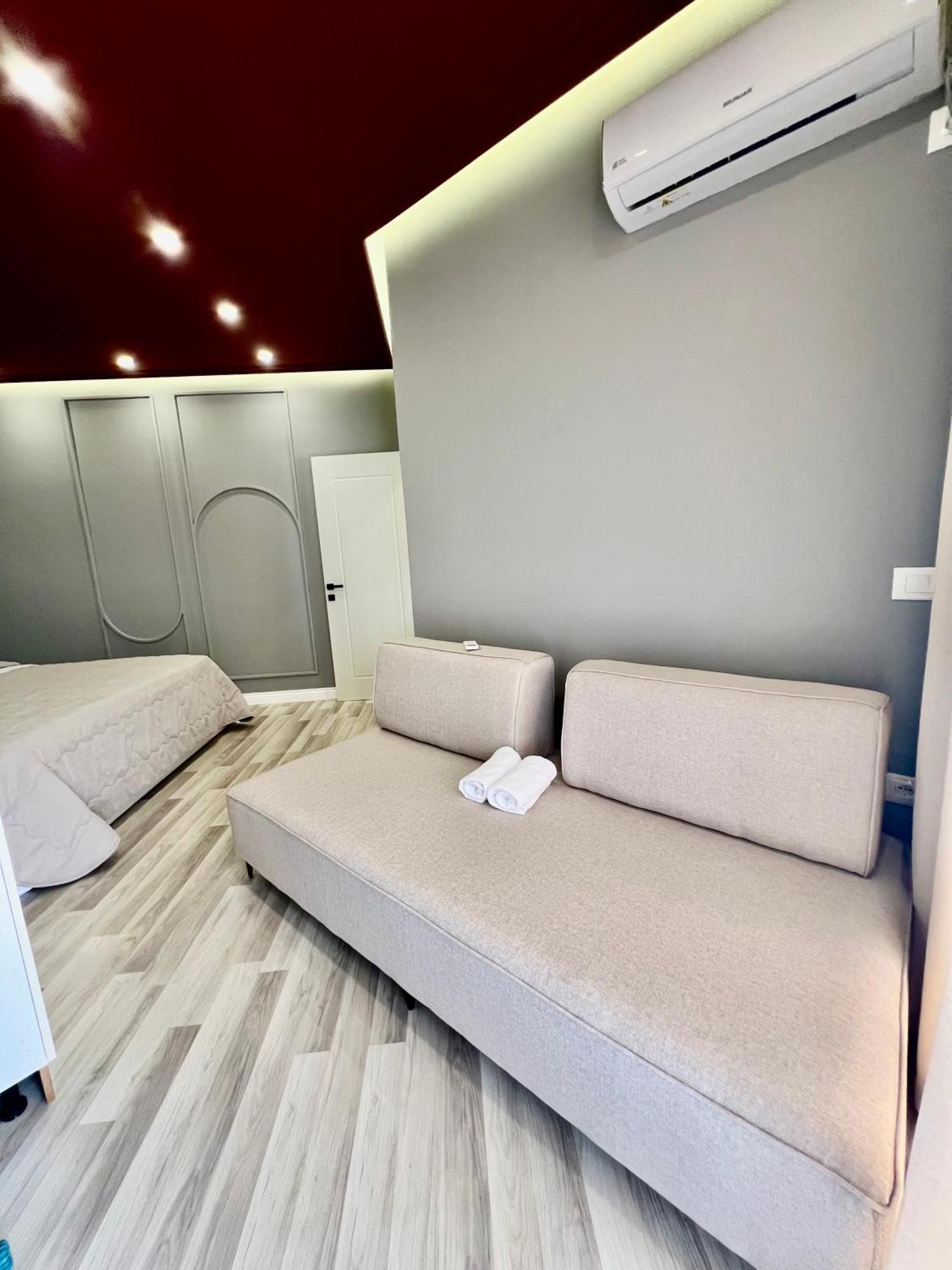 Spiranca Luxury Suites 地拉那 客房 照片