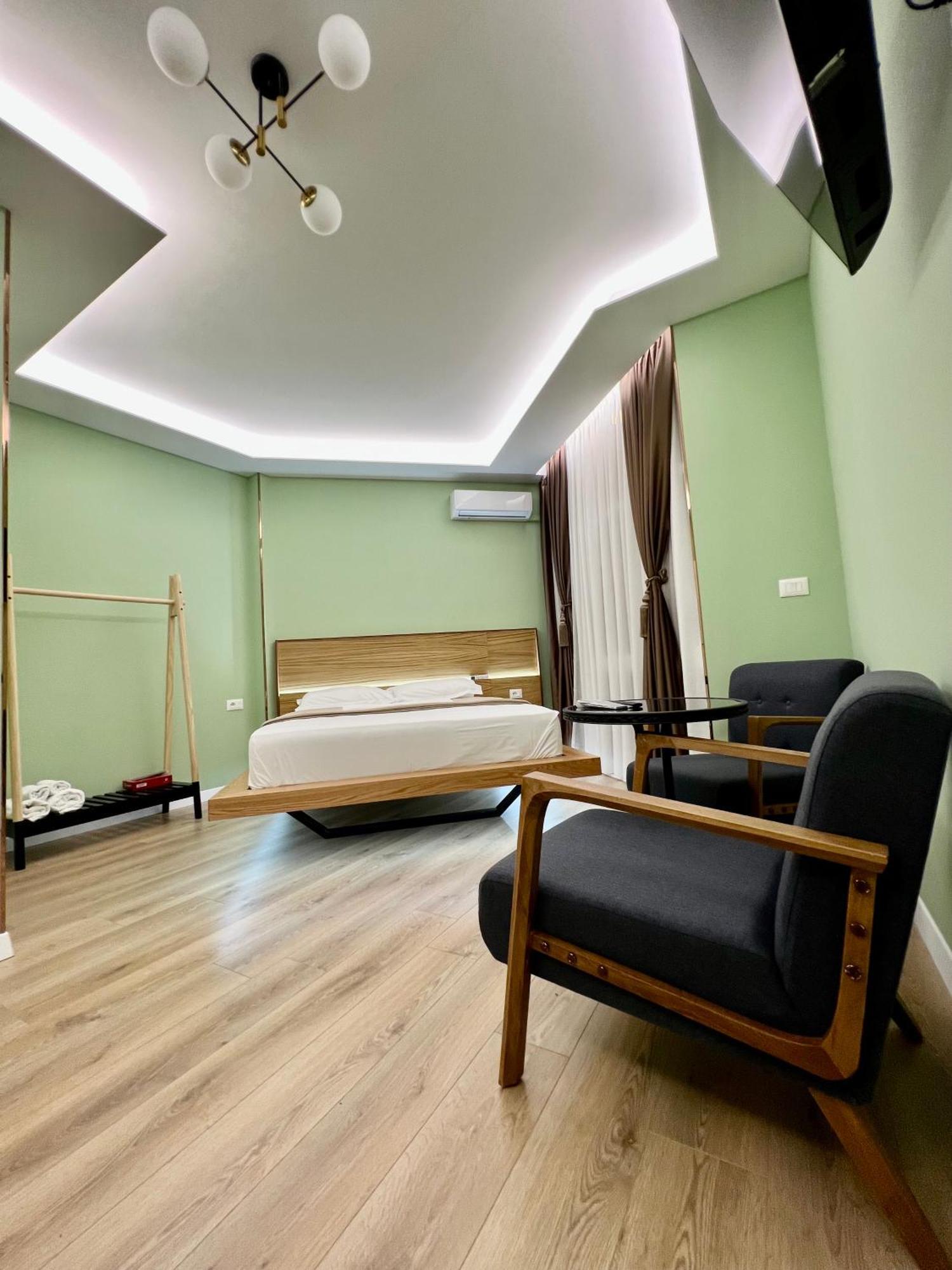 Spiranca Luxury Suites 地拉那 客房 照片
