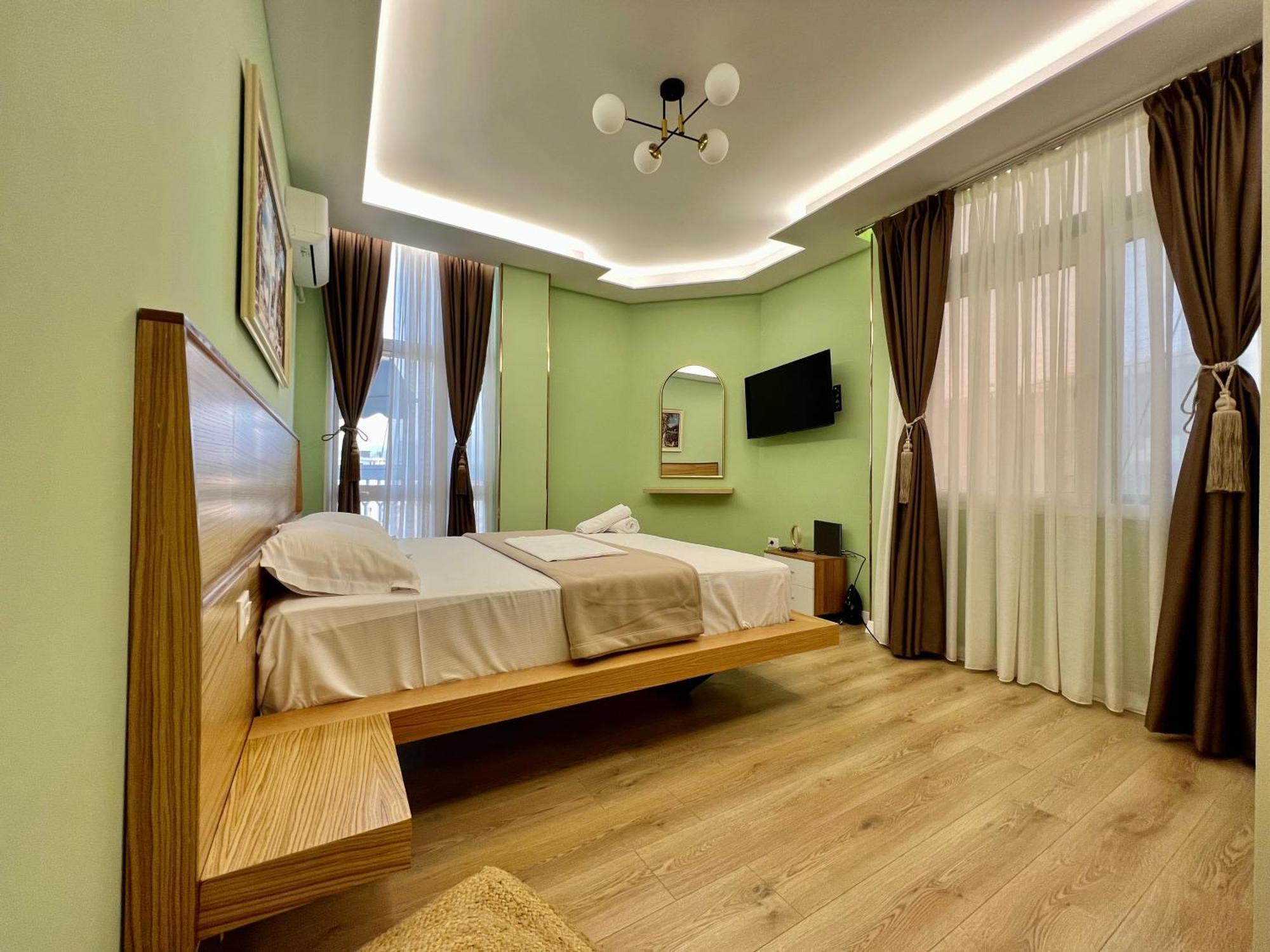 Spiranca Luxury Suites 地拉那 客房 照片