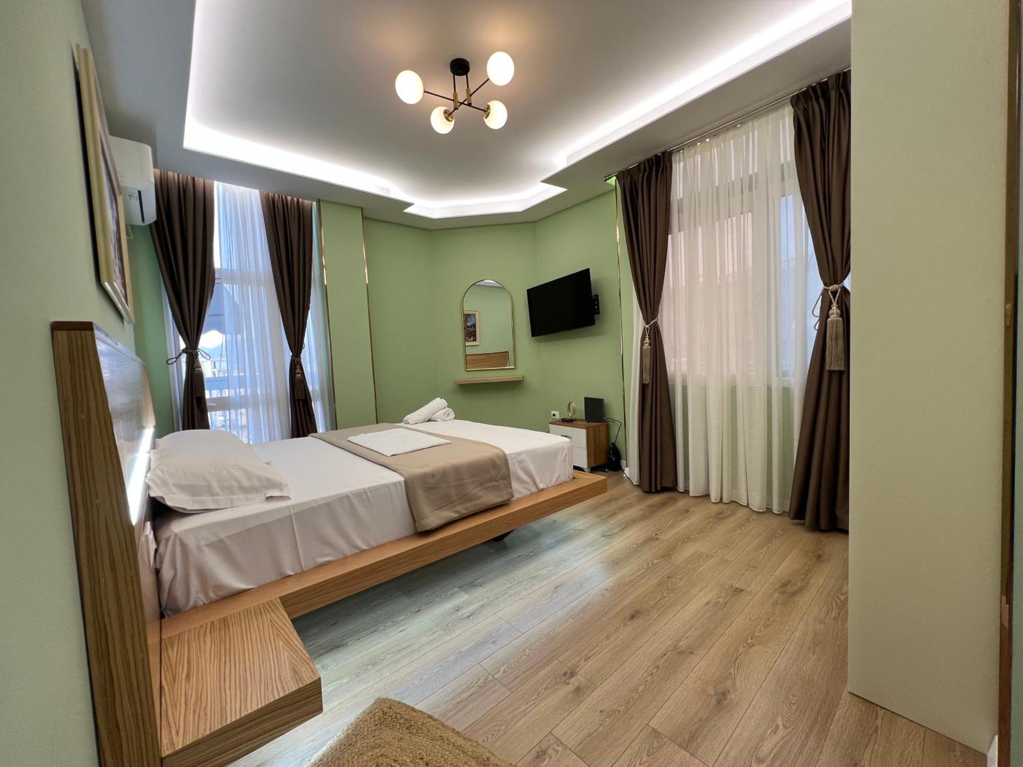 Spiranca Luxury Suites 地拉那 客房 照片
