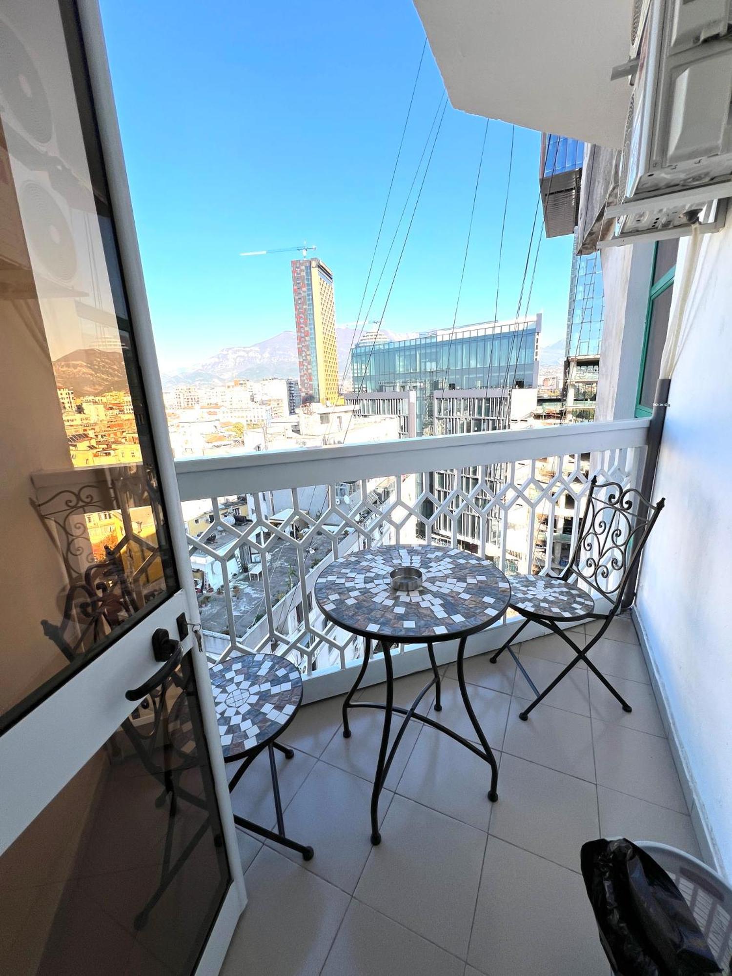 Spiranca Luxury Suites 地拉那 外观 照片